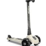 Scoot&Ride Highwaykick 3 LED Ash