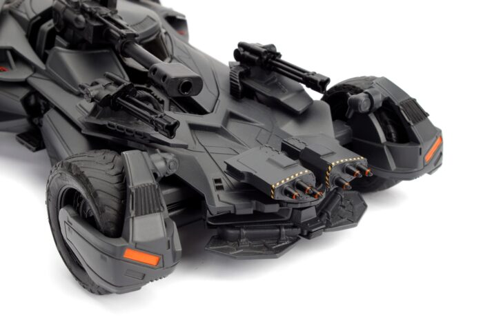Jada - Batman Justice League Batmobile 1:24 - Image 7