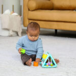Infantino - Activity Triangle & Shape Sorter - Image 4