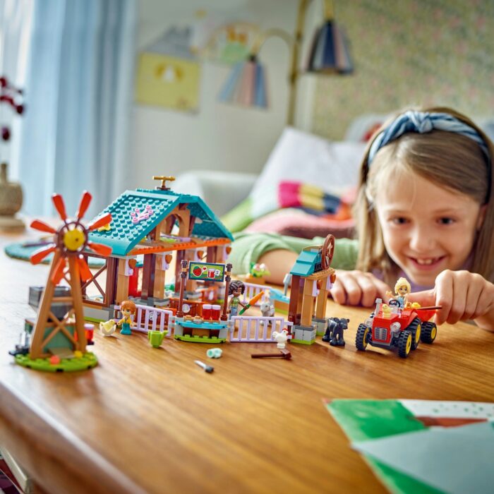 LEGO Friends-Farm Animal Sanctuary - Image 3